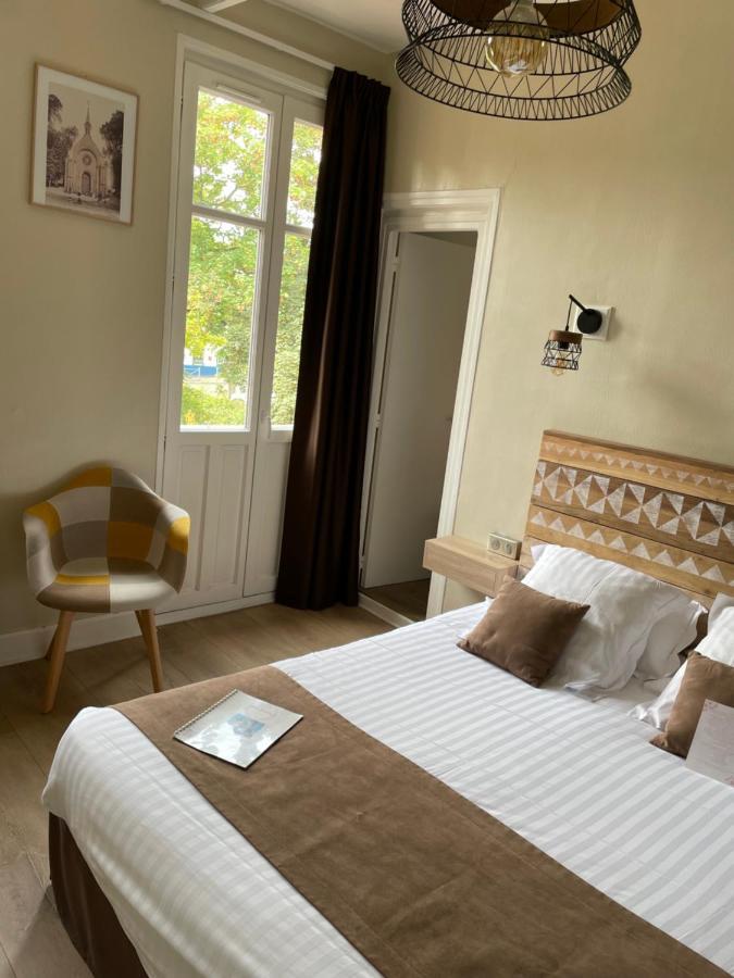 סן-ואלרי-סור-סום Logis Hotel- Restaurant Le Relais Guillaume De Normandy מראה חיצוני תמונה