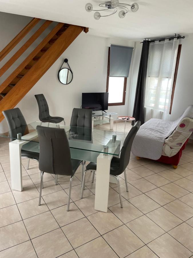 סן-ואלרי-סור-סום Logis Hotel- Restaurant Le Relais Guillaume De Normandy מראה חיצוני תמונה